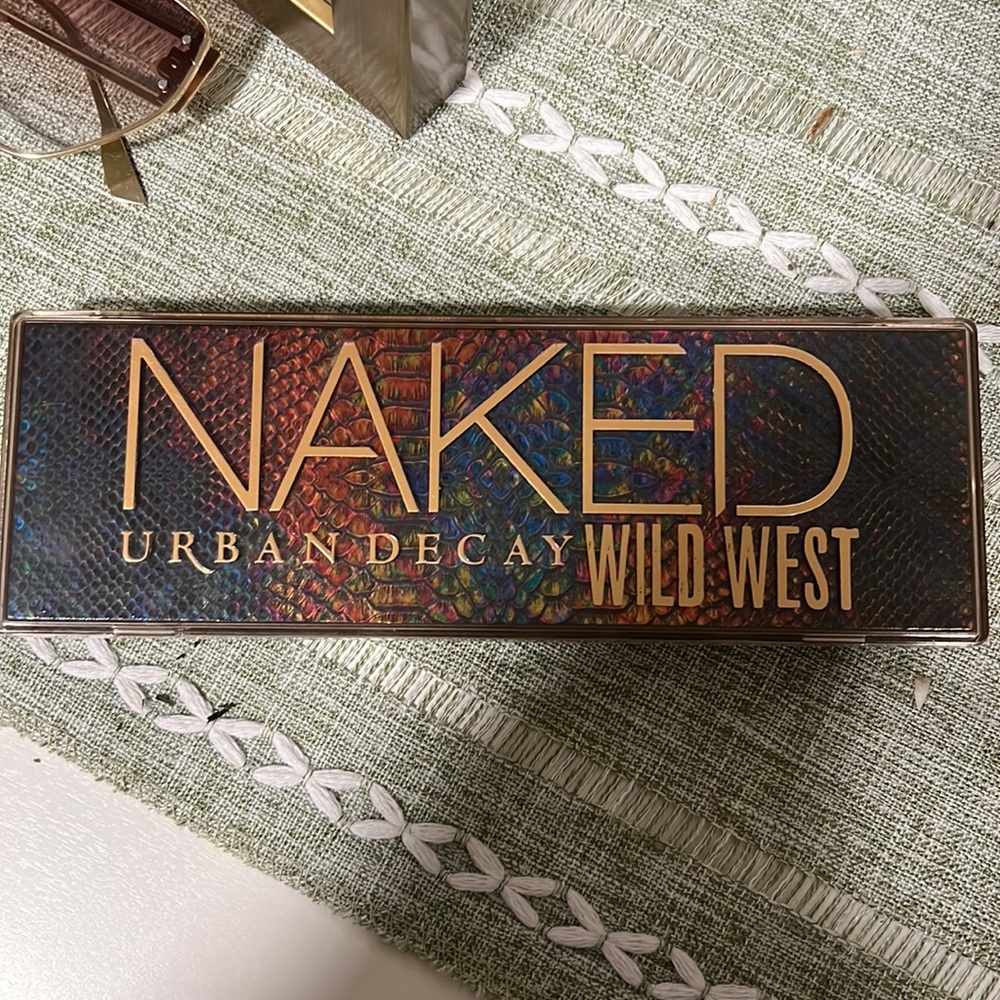 Lighty used UD Wild West palette